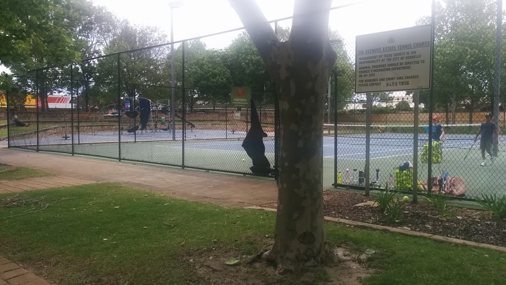 The Avenues Estate Tennis Courts | gym | Canning Vale WA 6155, Australia | 94551936 OR +61 94551936