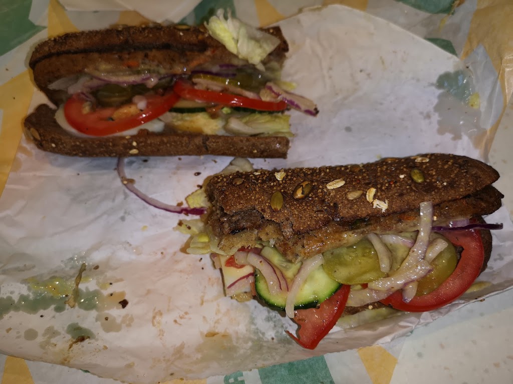 Subway | 15 William Street, Shop 6, Level/1 Custom House Ln, Melbourne VIC 3000, Australia | Phone: (02) 9620 9012