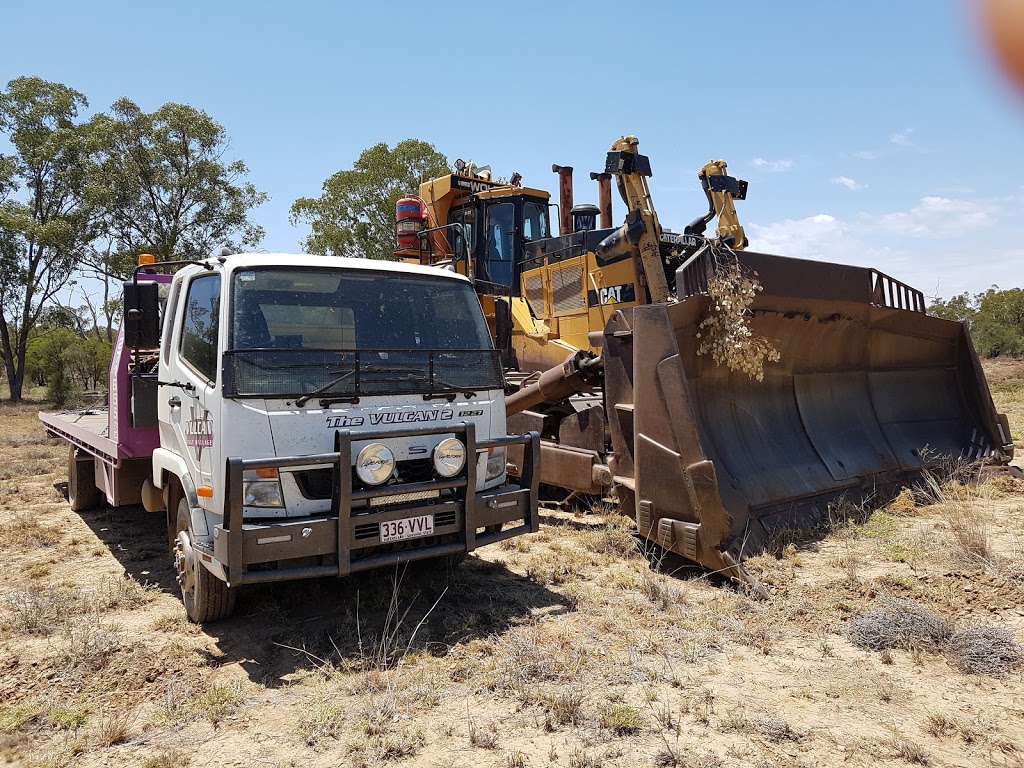 Vulcan Tilt Haulage | 1 Hawkins Pl, Emerald QLD 4720, Australia | Phone: 0418 271 655