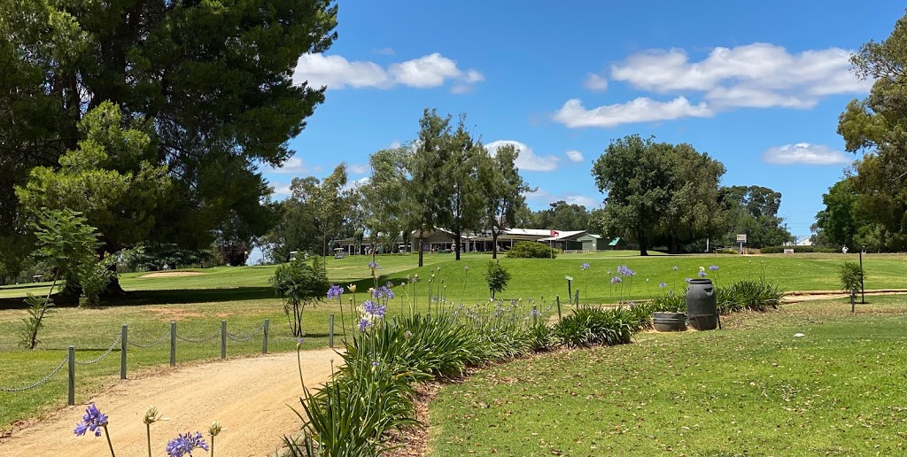 Cowra Golf Club | Mees St, Cowra NSW 2794, Australia | Phone: (02) 6342 2299