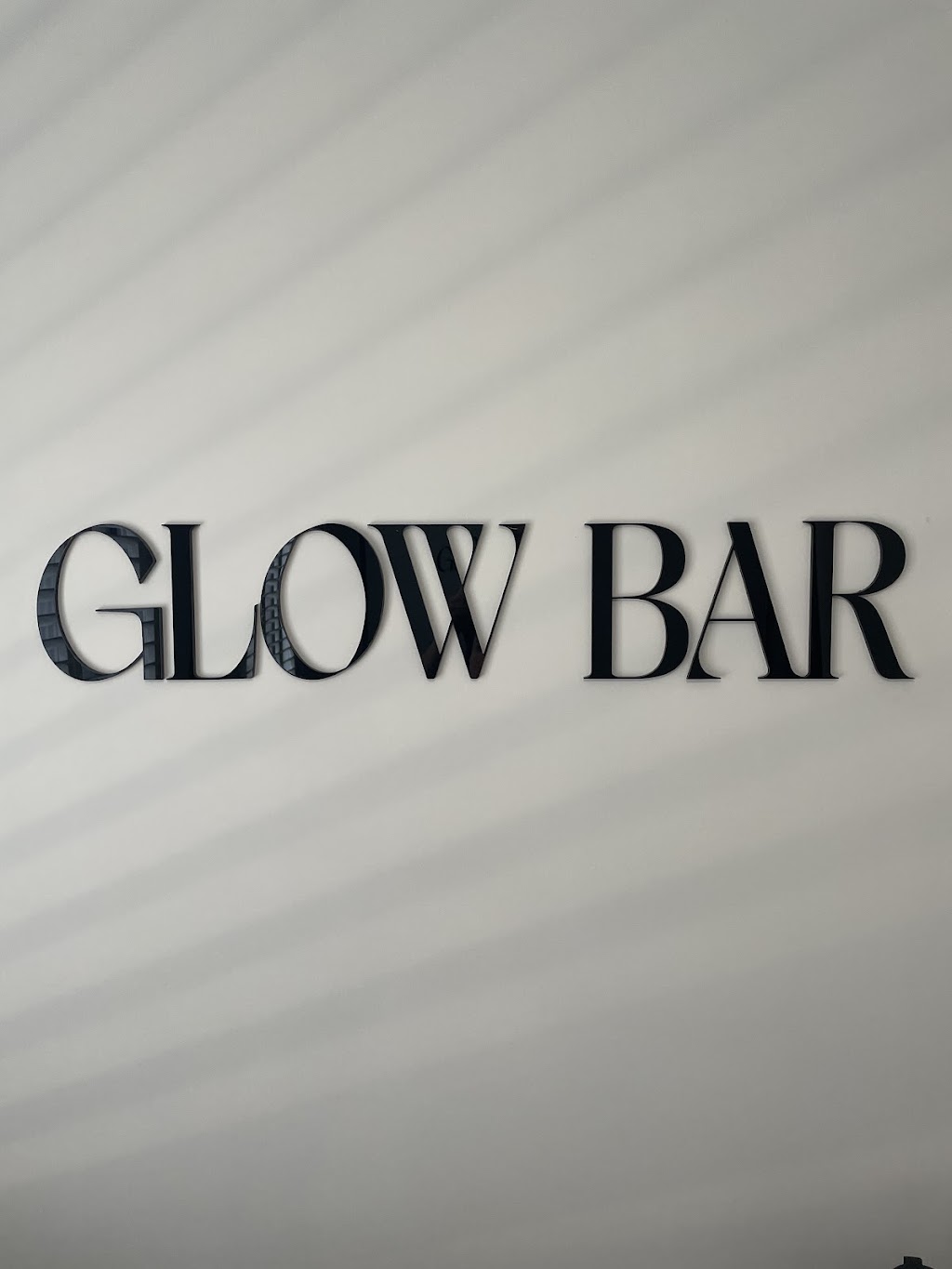 Glow Bar Perth | beauty salon | 17 Alabaster Approach, Jindalee WA 6036, Australia | 0400245374 OR +61 400 245 374