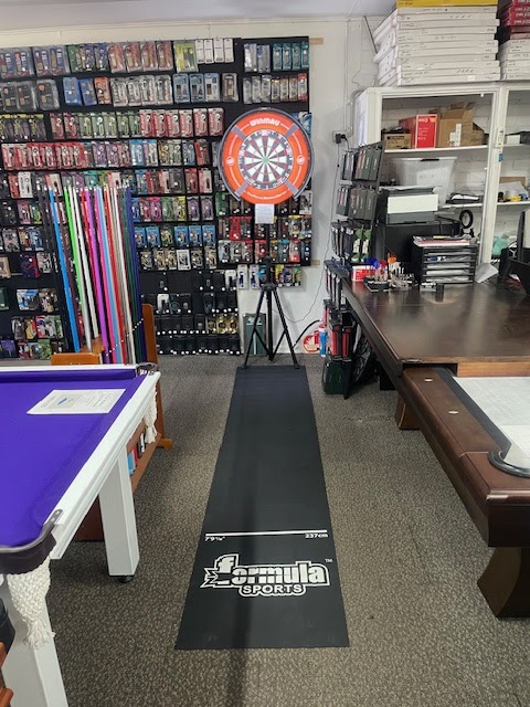 Darts and Cues Australia | 21 Kingsthorpe Haden Rd, Kingsthorpe QLD 4400, Australia | Phone: 0499 988 801