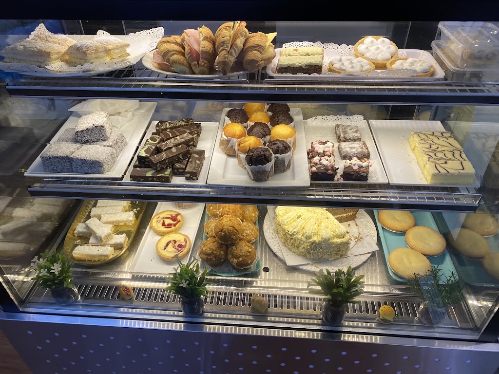 Full Moon Cafe and Thai Restaurant | 85B Roberts St, Norseman WA 6443, Australia | Phone: 0455 258 799