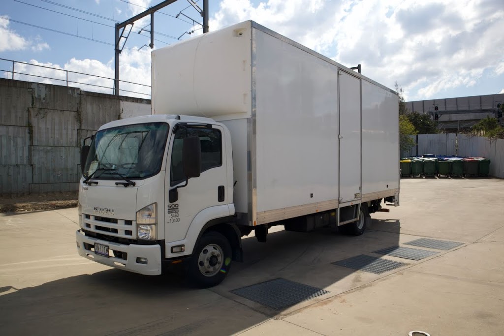 Truck4U ?? | moving company | 207 Woodville Rd, Merrylands NSW 2160, Australia | 0280941238 OR +61 2 8094 1238