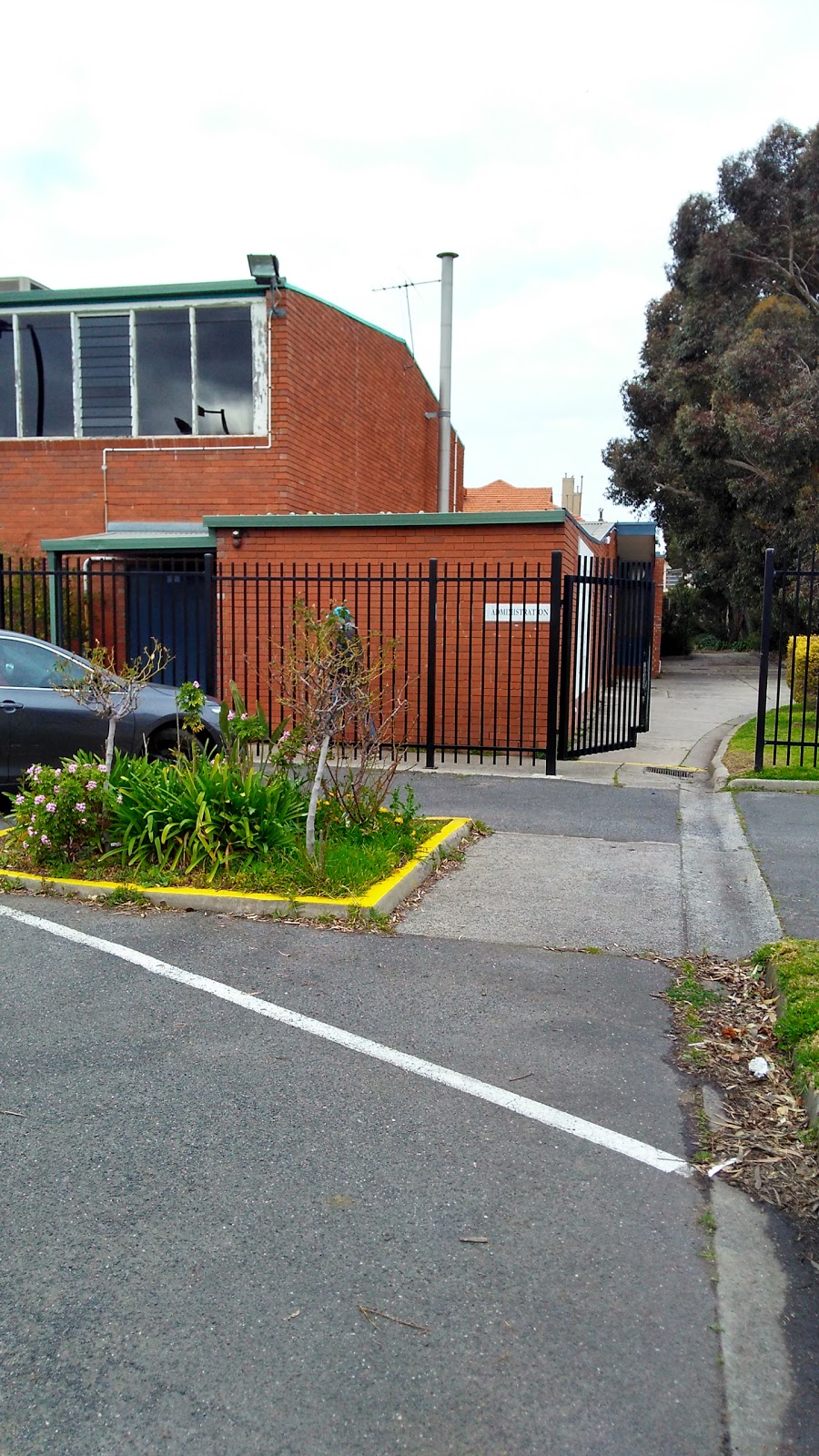 Footscray North Primary School | 14 Rosamond Rd, Footscray VIC 3011, Australia | Phone: (03) 9317 9047