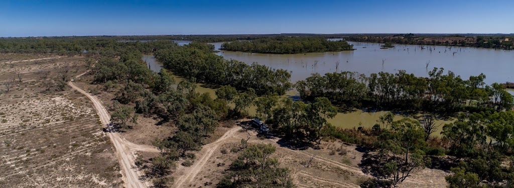 Loch Luna | park | Overland Corner SA 5330, Australia