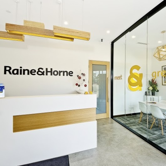 Raine & Horne Wetherill Park | real estate agency | Greenway Plaza, Shop 1e, 1183-1187 The Horsley Drive, Wetherill Park NSW 2164, Australia | 0297251445 OR +61 2 9725 1445