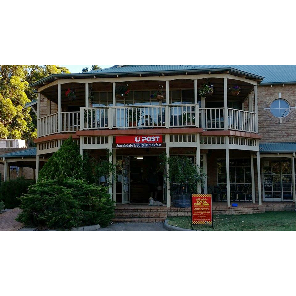 Jarrahdale Bed And Breakfast | lodging | 674 Jarrahdale Rd, Jarrahdale WA 6124, Australia | 0895255043 OR +61 8 9525 5043