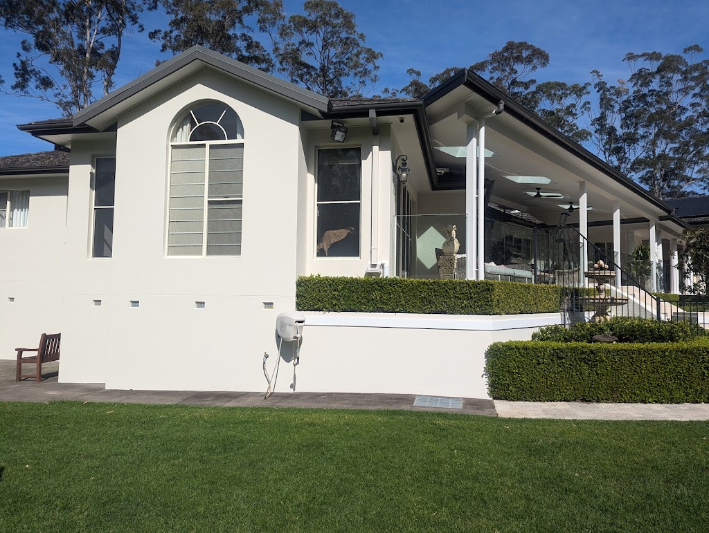 TG Painting & Decorating | Bay Rd, Toowoon Bay NSW 2261, Australia | Phone: 0411 965 895