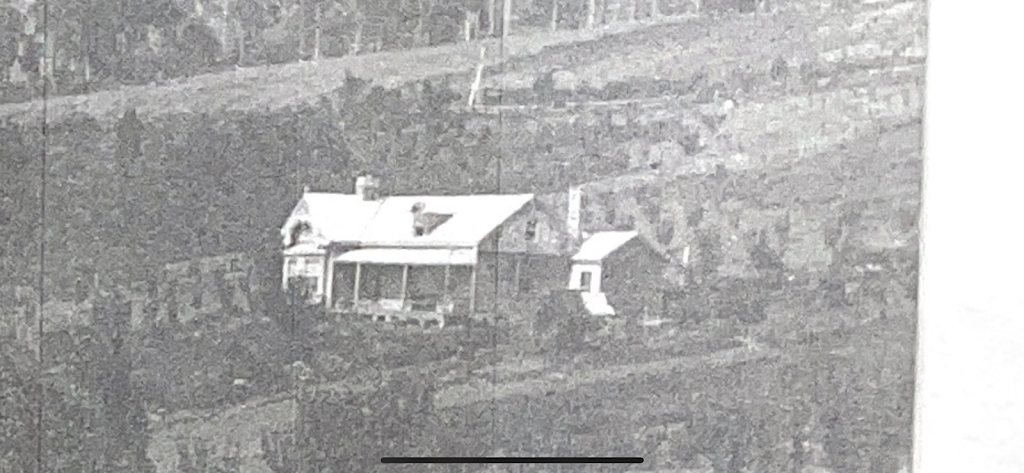 The Cottage at Flowerpot | 30 Flowerpot Jetty Rd, Flowerpot TAS 7163, Australia | Phone: 0403 860 488