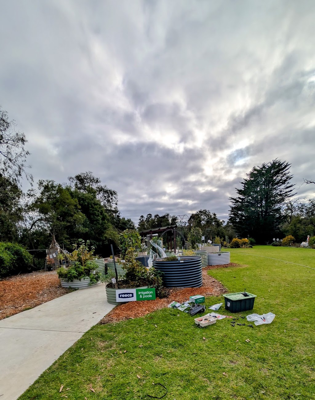 Viking Lawncare & Irrigation | 18 Boyd St, North Warrandyte VIC 3113, Australia | Phone: 0400 170 337