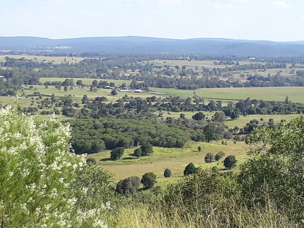 Boat Mountain Lookout | Crownthorpe Rd, Oakdale QLD 4605, Australia