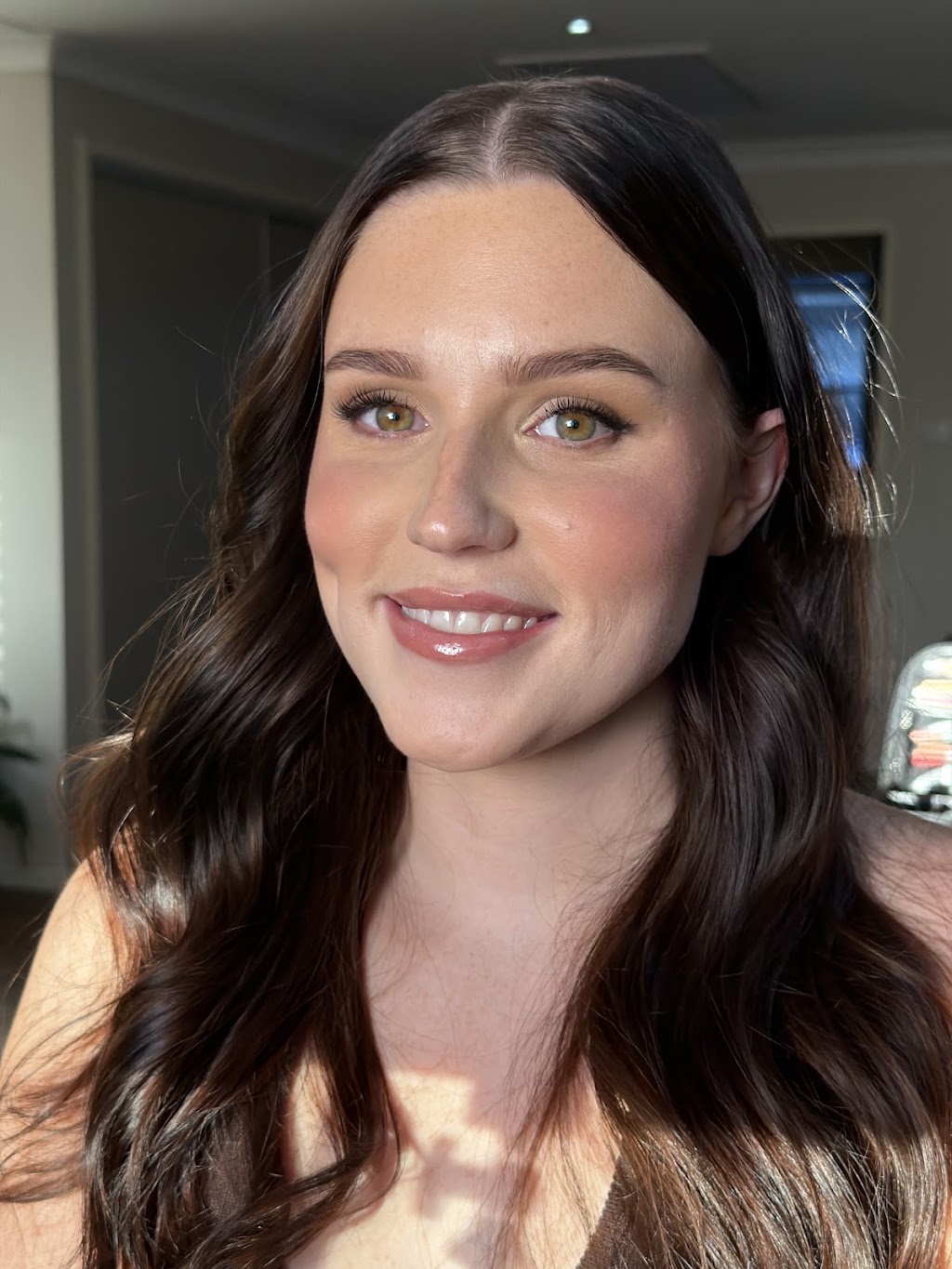 Rose McGuire Makeup | 83 John St, The Oaks NSW 2570, Australia | Phone: 0466 834 658