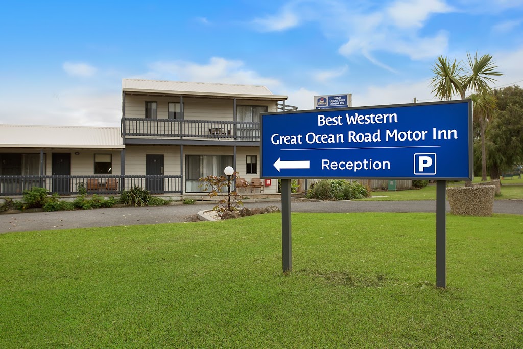 BW Great Ocean Road Motor Inn Car Park Entry | lodging | Car Park entry, 10 Desailly St, Port Campbell VIC 3269, Australia | 0355986522 OR +61 3 5598 6522