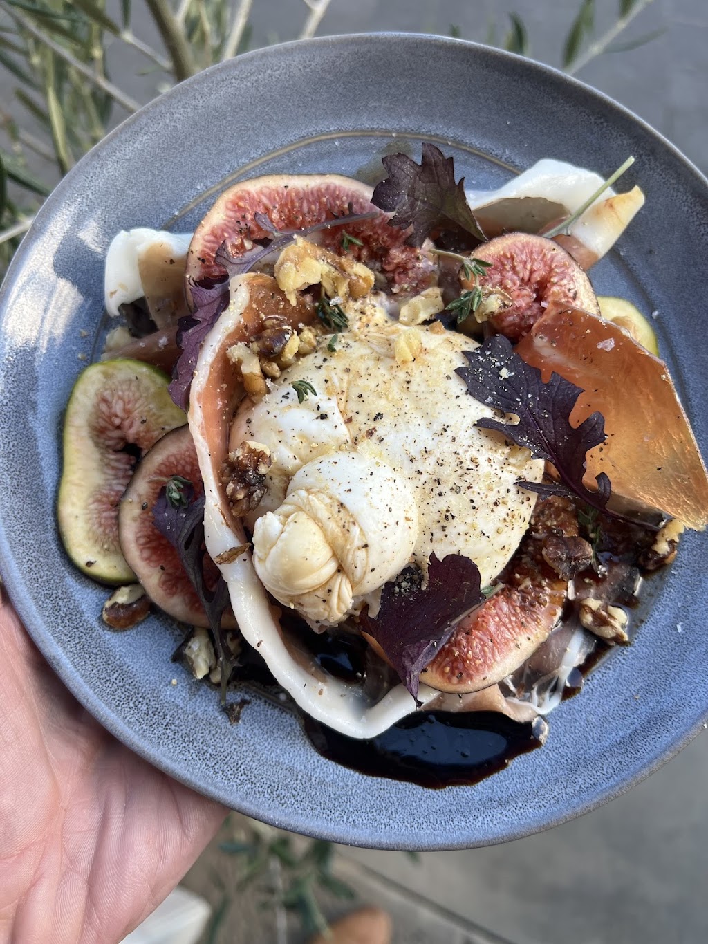 Larder & Vin | 50 Bridge St, Richmond TAS 7025, Australia | Phone: 0480 717 742