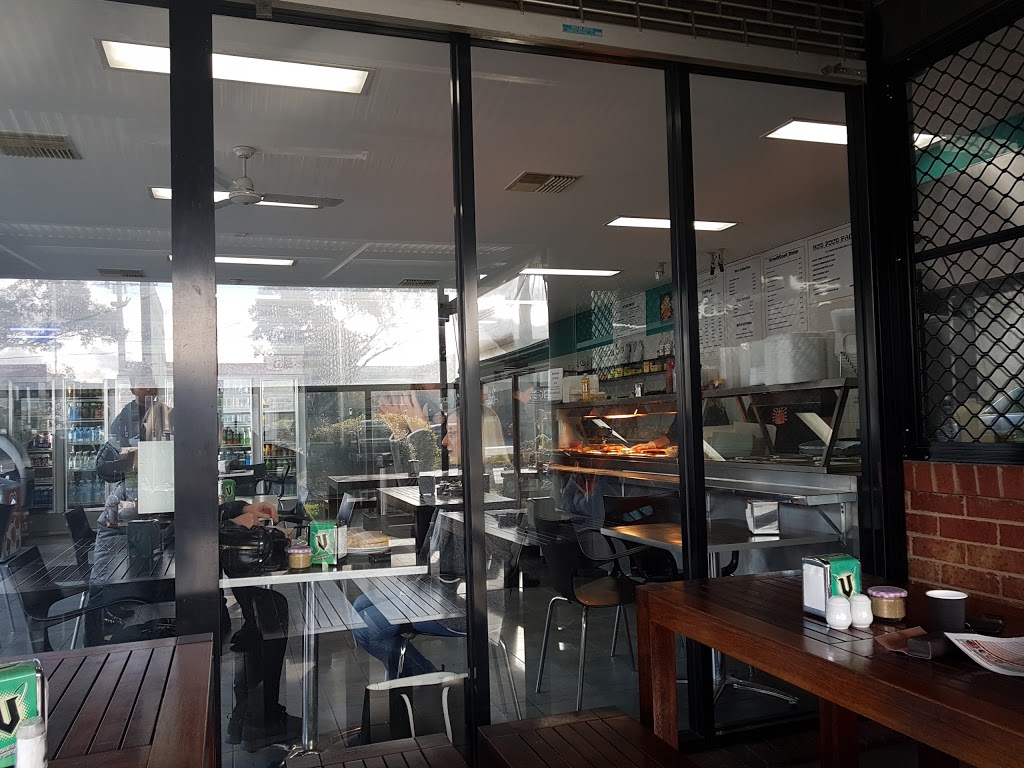 Somerville Deli | restaurant | 547 Somerville Rd, Sunshine West VIC 3020, Australia | 0393112289 OR +61 3 9311 2289