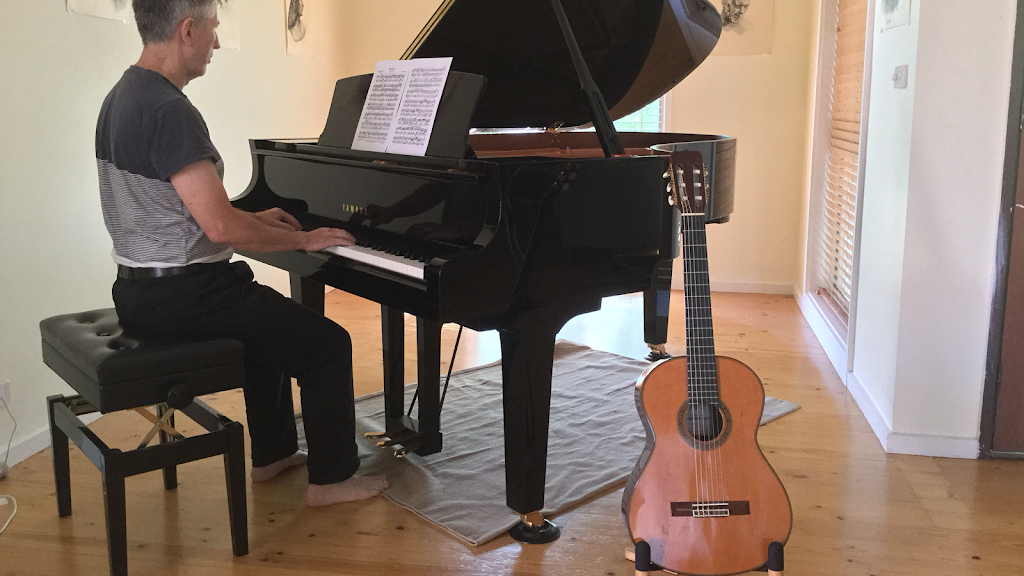 Piano and Guitar Lessons Canberra | 22 Follett St, Scullin ACT 2614, Australia | Phone: 0415 795 525