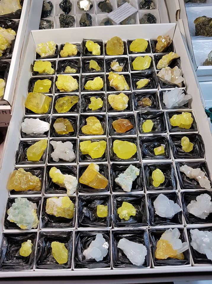 Cloud River Minerals | store | EBAY STORE (INSPECTION BY APPOINTMENT, 68 Birdwood St, Hughes ACT 2605, Australia | 0404903242 OR +61 404 903 242