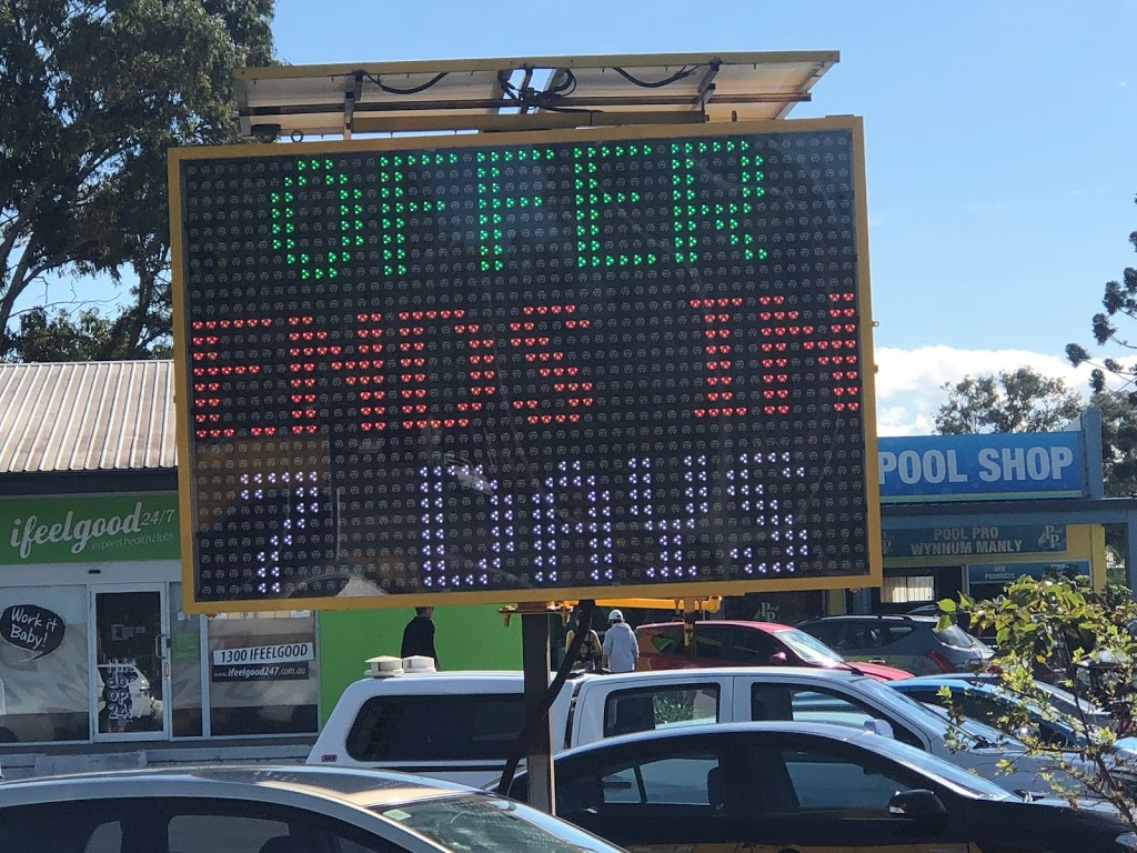 Freeway LED Sign Hire - Solar Powered VMS Signs on trailers | 1622 Wynnum Rd, Tingalpa QLD 4173, Australia | Phone: (07) 3290 4464