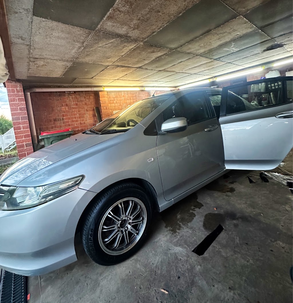 MSA- tintz | Burke St, Blacktown NSW 2148, Australia | Phone: 0401 158 223