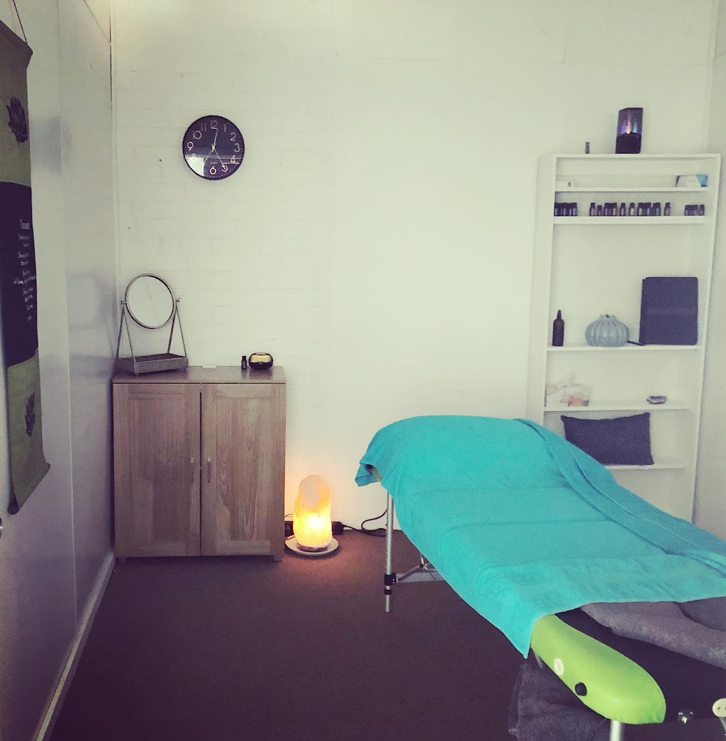 Teneils Massage Therapy | 29 Wallace St, Macksville NSW 2447, Australia | Phone: 0417 935 054