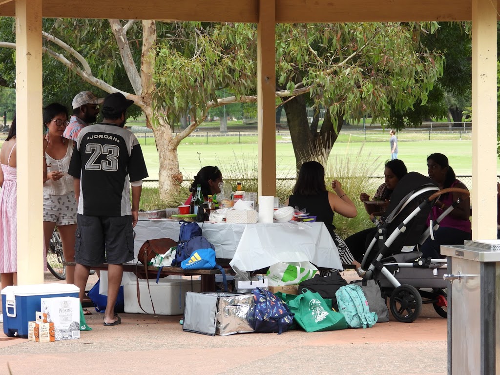 Aviary Gardens Rotunda | Unnamed Road, Caulfield North VIC 3161, Australia