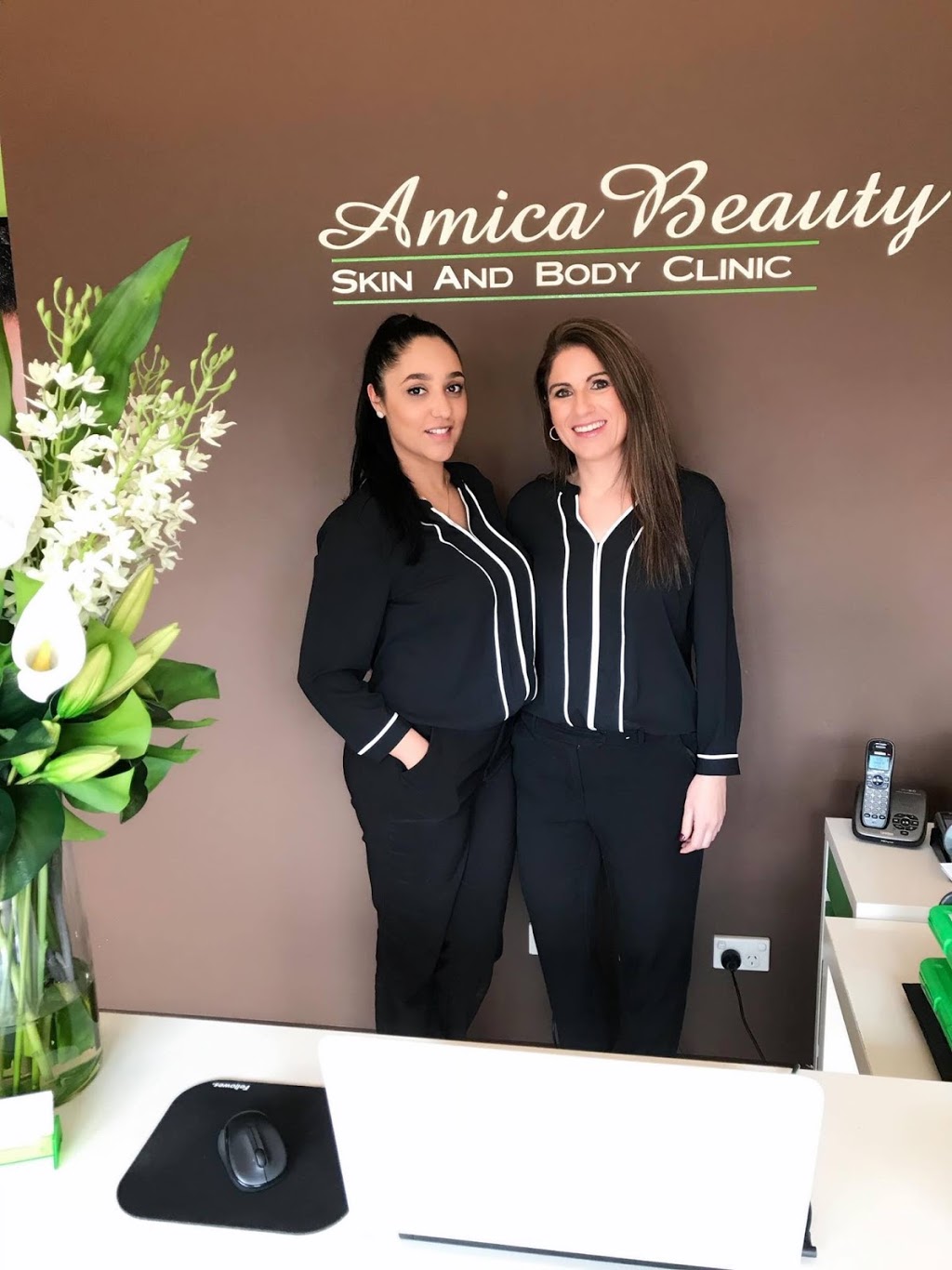 Amica Beauty Skin And Body Clinic | hair care | 15 Bong Bong Rd, Dapto NSW 2530, Australia | 0242608888 OR +61 2 4260 8888