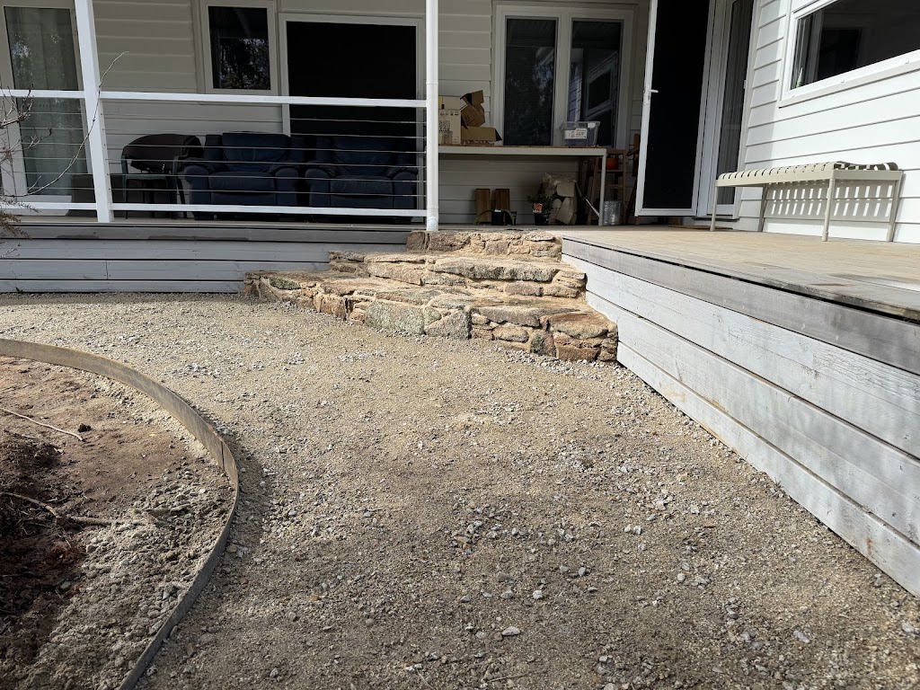 DGM Landscaping | 427 Beechworth-Wangaratta Rd, Beechworth VIC 3747, Australia | Phone: 0431 687 362