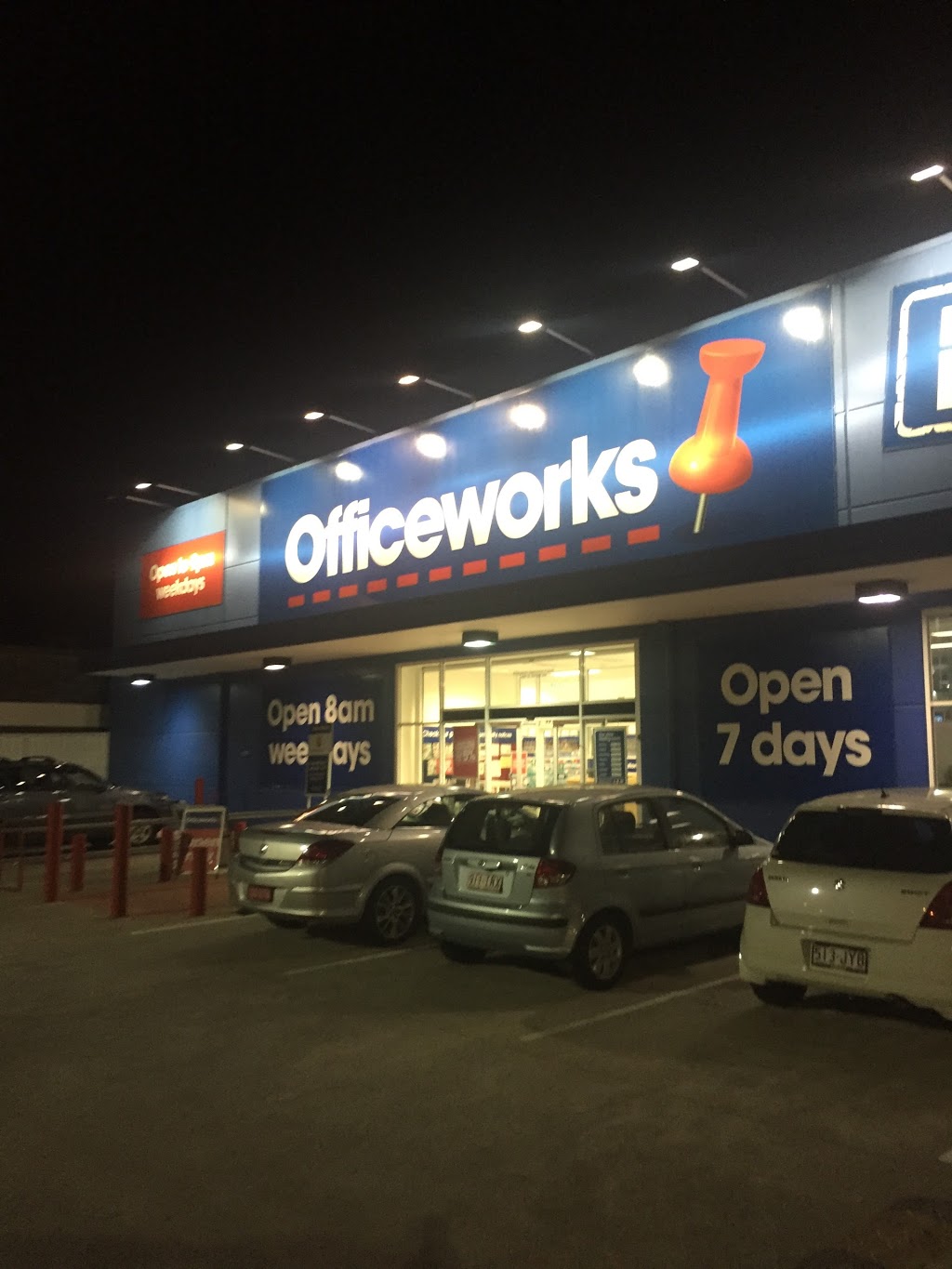Officeworks Oxley | 2247 Ipswich Rd, Oxley QLD 4075, Australia | Phone: (07) 3716 2600