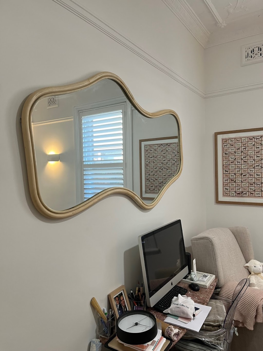 Professional Picture Hanging - Newcastle | 18 Pride Ave, Lambton NSW 2299, Australia | Phone: 0491 491 029