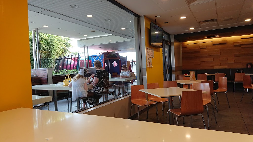 McDonalds Morley | 285 Walter Rd W, Morley WA 6062, Australia | Phone: (08) 9275 8822