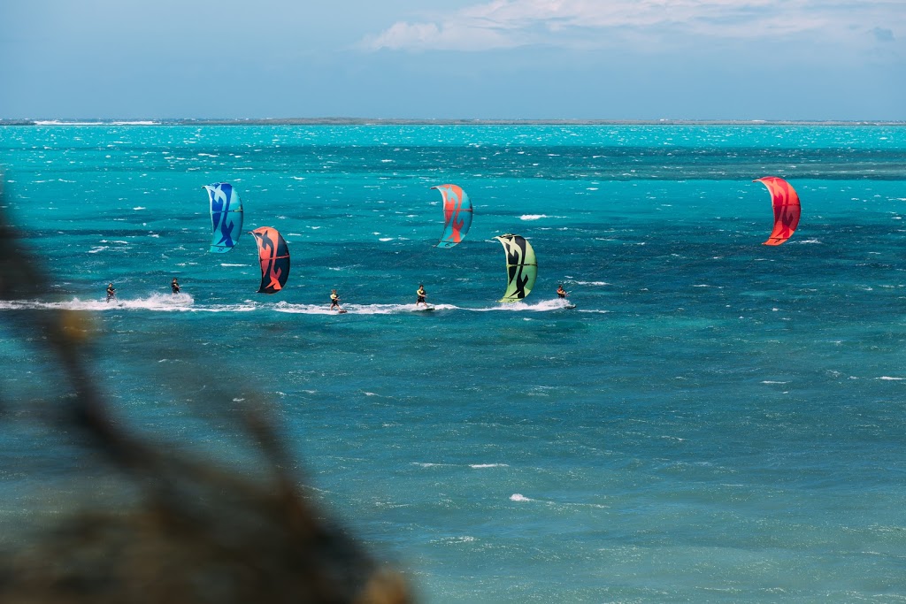 F-one Kiteboarding & Manera Australia | 3/61 Newheath Dr, Arundel QLD 4214, Australia | Phone: 0426 840 185