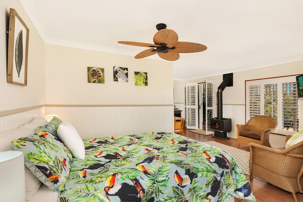 Avocado Grove Bed & Breakfast, Sunshine Coast Hinterland | 10/14 Carramar Ct, Flaxton QLD 4560, Australia | Phone: (07) 5445 7585