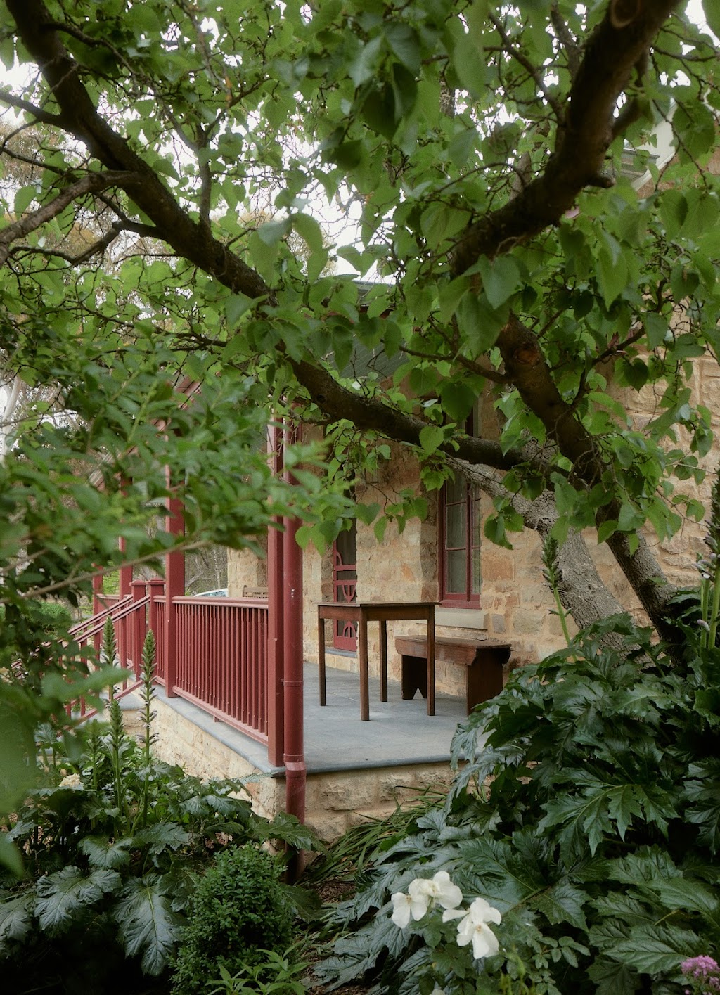 Chester Cottage | 4 Mary St, Castlemaine VIC 3450, Australia | Phone: 1300 793 801