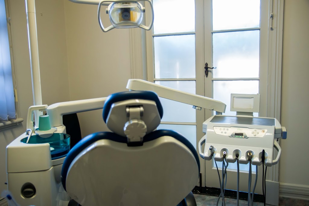 Dungog Dental | dentist | 197 Dowling St, Dungog NSW 2420, Australia | 0249923366 OR +61 2 4992 3366