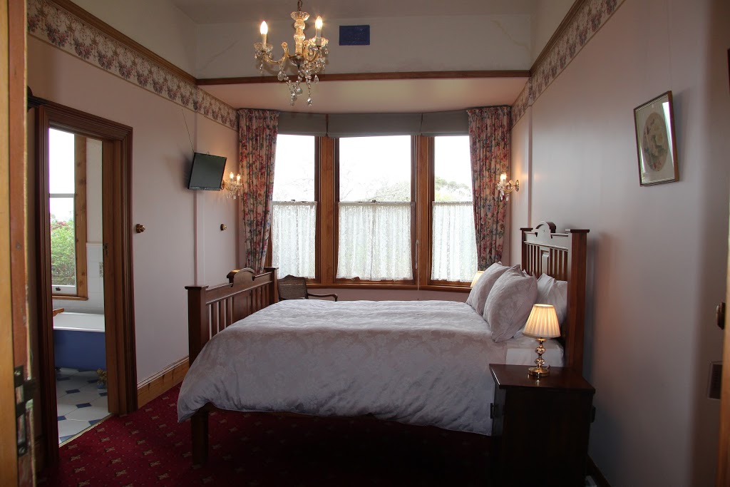 Jensens Bed and Breakfast | lodging | 77 Flinders St, Beauty Point TAS 7270, Australia | 0410615678 OR +61 410 615 678