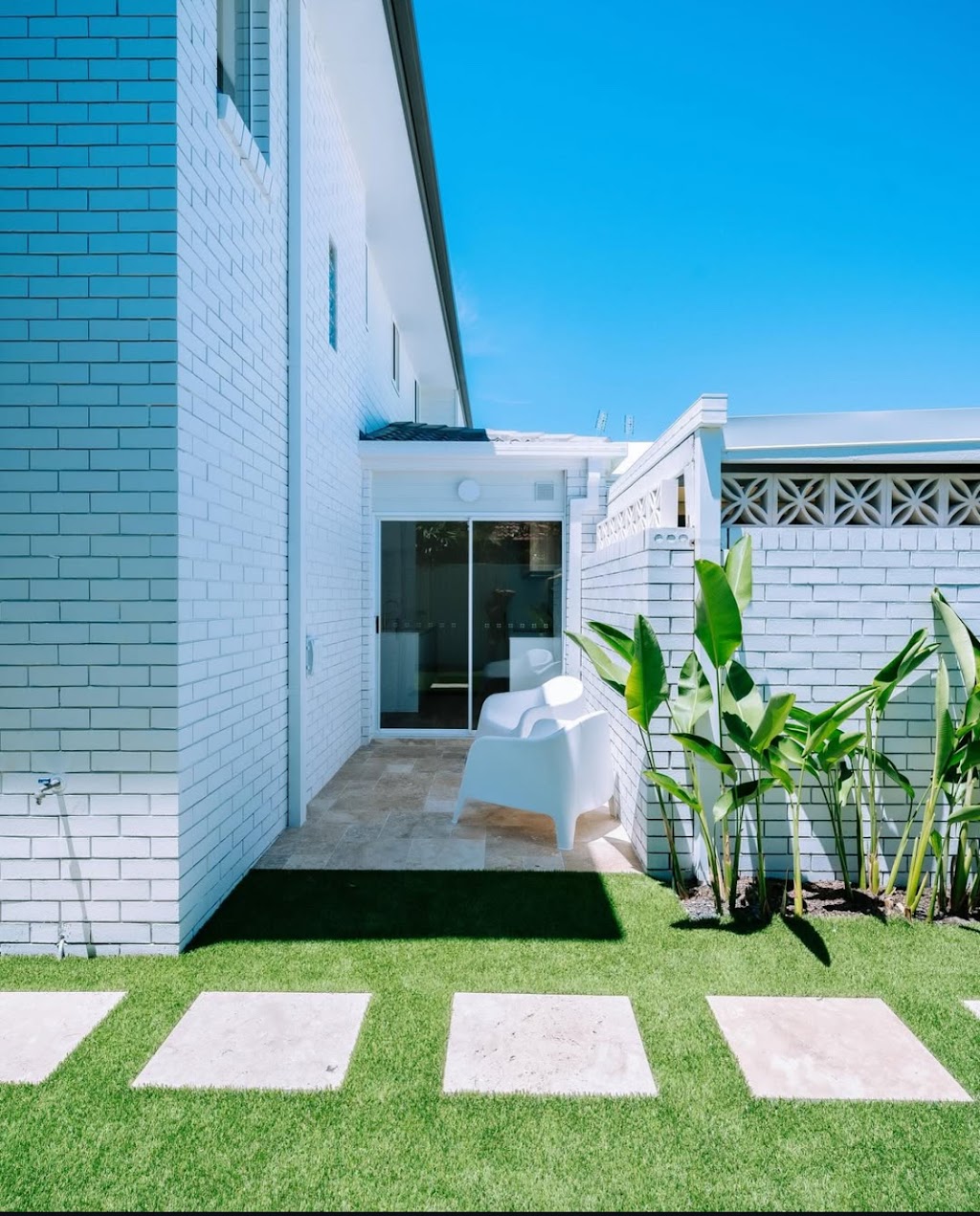 J3 Built | 2 Nagel Ave, Miami QLD 4220, Australia | Phone: 0401 017 438