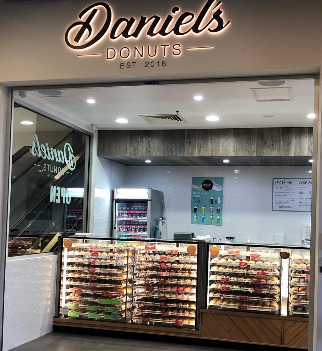 Daniels Donuts Carnegie | bakery | Shop G6/2/20 Koornang Rd, Carnegie VIC 3163, Australia
