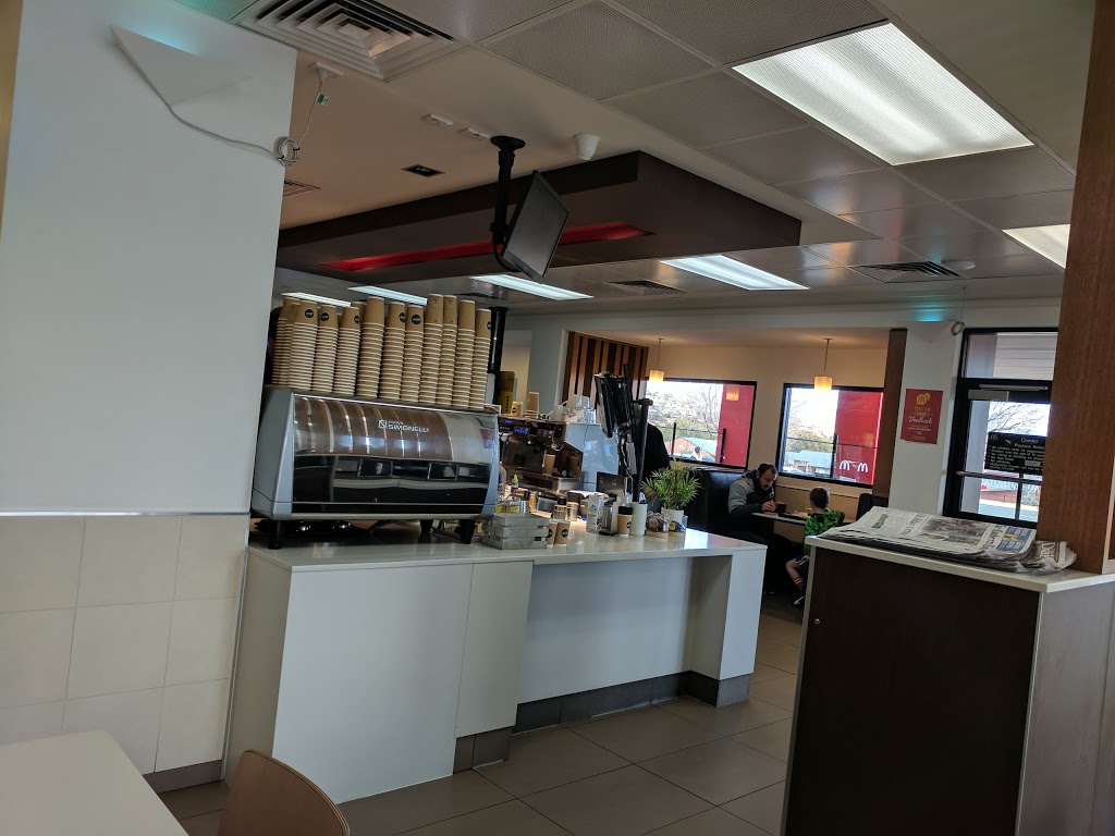 McDonalds Conder | cafe | Box Hill Ave, Conder ACT 2906, Australia | 0262945533 OR +61 2 6294 5533