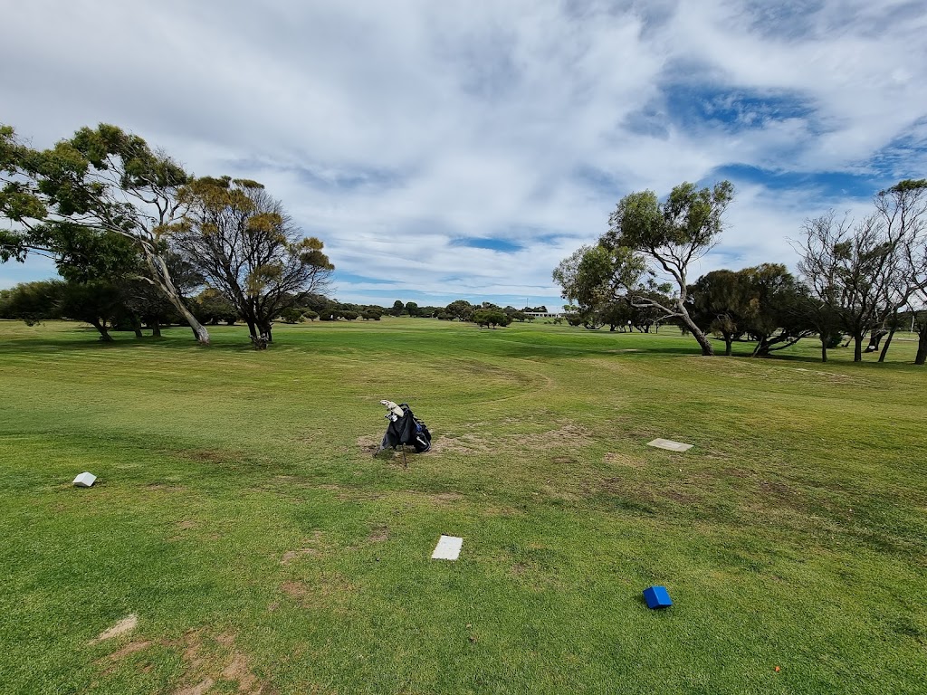 Robe Golf Club |  | 73 Morphett St, Robe SA 5276, Australia | 0887682330 OR +61 8 8768 2330