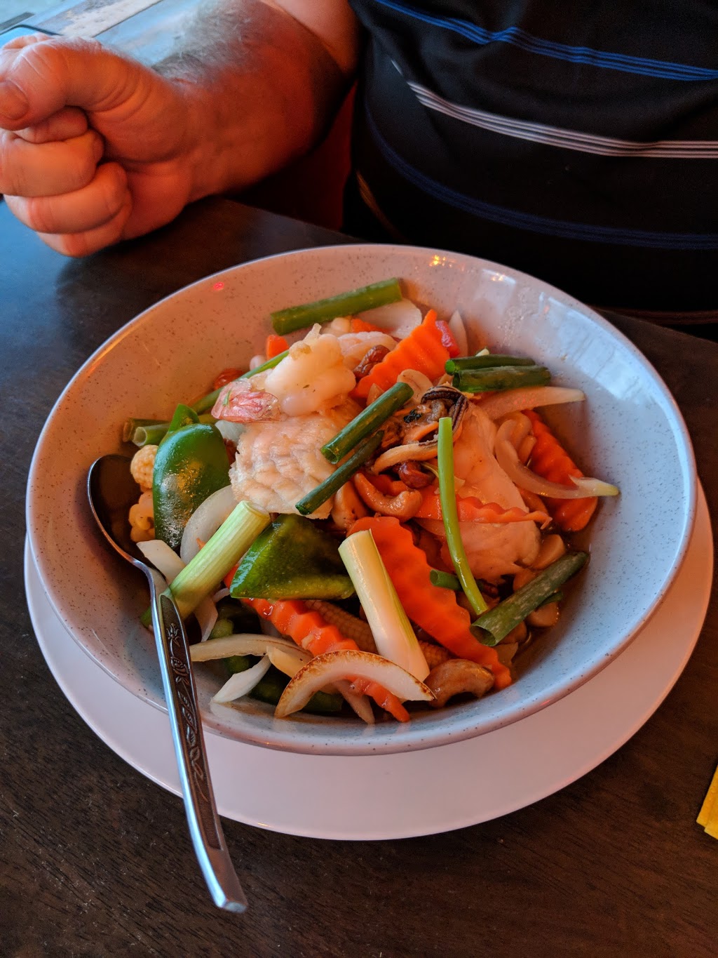 Sit OClock Thai Restaurant and Takeaway | meal delivery | 11-15 Rawson Rd, Woy Woy NSW 2256, Australia | 0243411226 OR +61 2 4341 1226