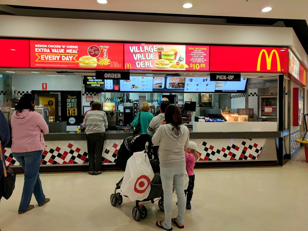 McDonalds St Marys Village | meal takeaway | Village Shopping Centre, Charles Hackett Drive, St Marys NSW 2760, Australia | 0298334992 OR +61 2 9833 4992