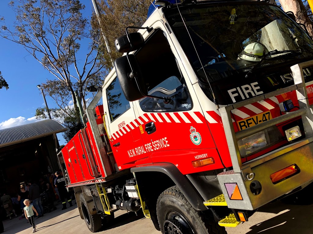Berowra Rural Fire Brigade | fire station | 14a Berowra Waters Rd, Berowra NSW 2081, Australia | 0294564044 OR +61 2 9456 4044