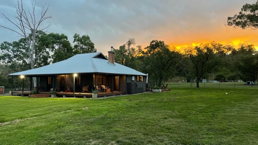 Paddys Cottage Timor | 1629 Timor Rd, Green Creek NSW 2338, Australia | Phone: 0417 608 144