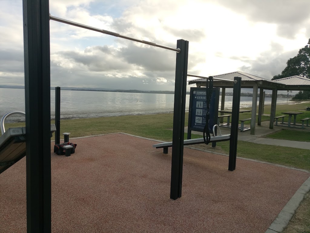 Canton Beach Workout Bars |  | Beach Parade, Canton Beach NSW 2263, Australia | 0439007017 OR +61 439 007 017