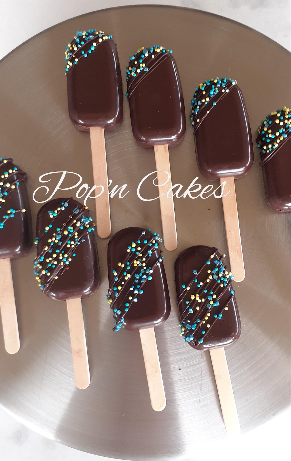 Popn cakes Gold Coast | Danielle St, Oxenford QLD 4210, Australia | Phone: 0439 206 589