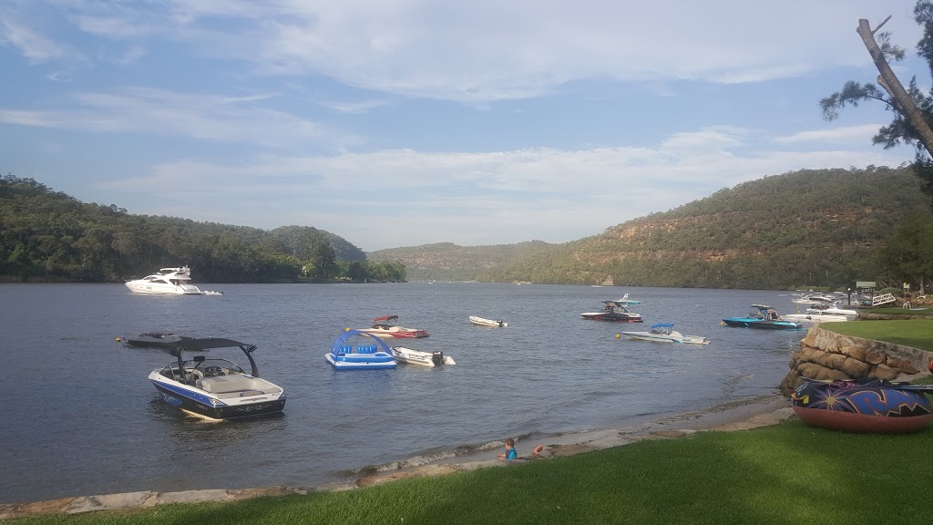 Torrens Water Ski Gardens And Caravan Park | 2526 River Rd, Wisemans Ferry NSW 2775, Australia | Phone: (02) 4566 4208