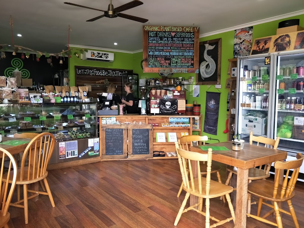 New Earth cafe | Birtwill St, Coolum Beach QLD 4573, Australia | Phone: 0439 850 980