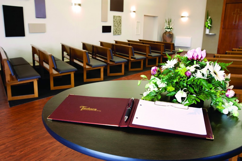 Tuckers Funeral & Bereavement Service | Torquay Road &, Pioneer Rd, Grovedale VIC 3216, Australia | Phone: (03) 5244 1411