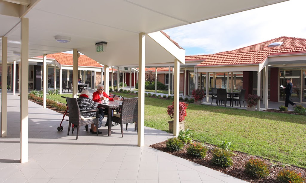 Southern Cross Care St Francis Residential Aged Care | 122 Hyatts Rd, Plumpton NSW 2761, Australia | Phone: 1800 632 314